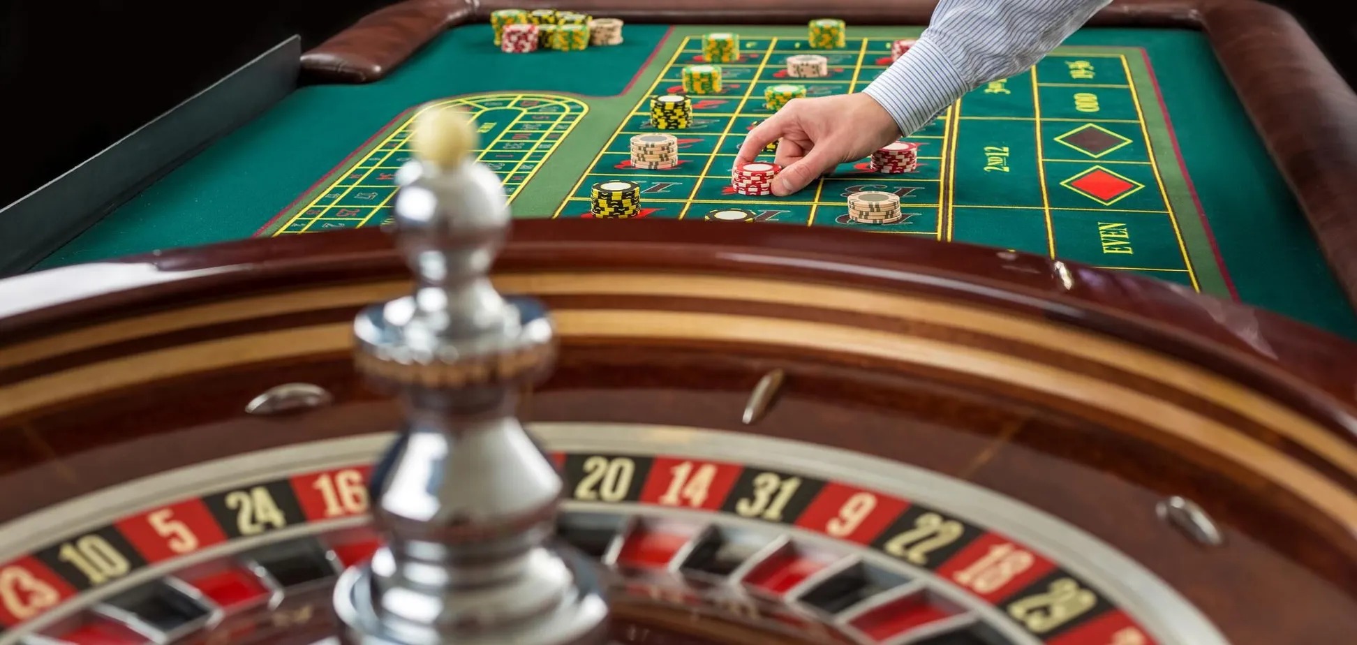 Worzafelix Ravintola Casino Nordlys Fadadessa